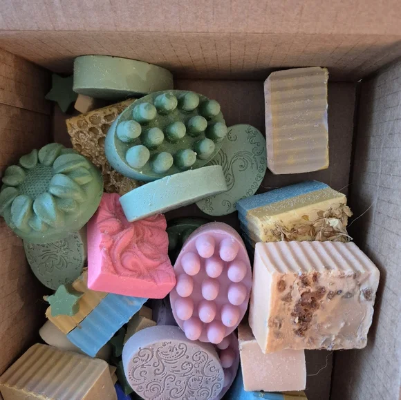 Colorful Handmade Soap Collection - Picture 4 of 6